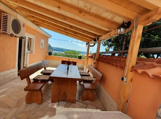 17 Apartament